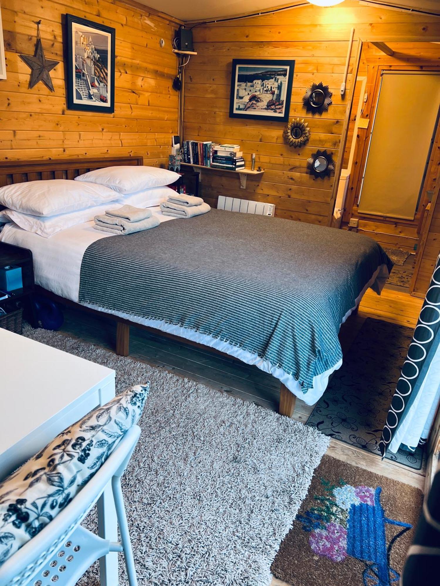 The Cabin Bradford-On-Avon Εξωτερικό φωτογραφία